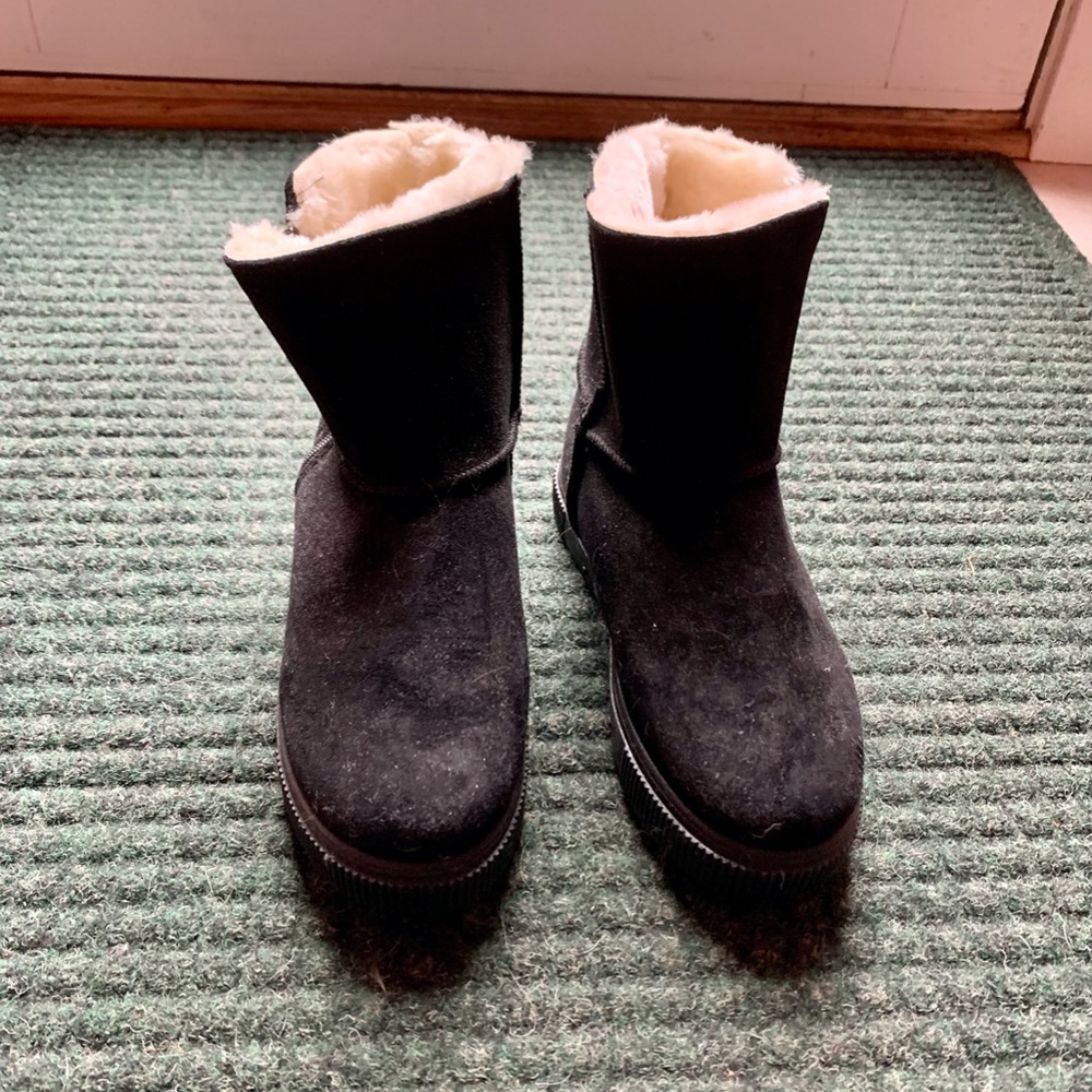 NWOT Women's Faux Fur Lined Winter Boot, Black, Size 8.5